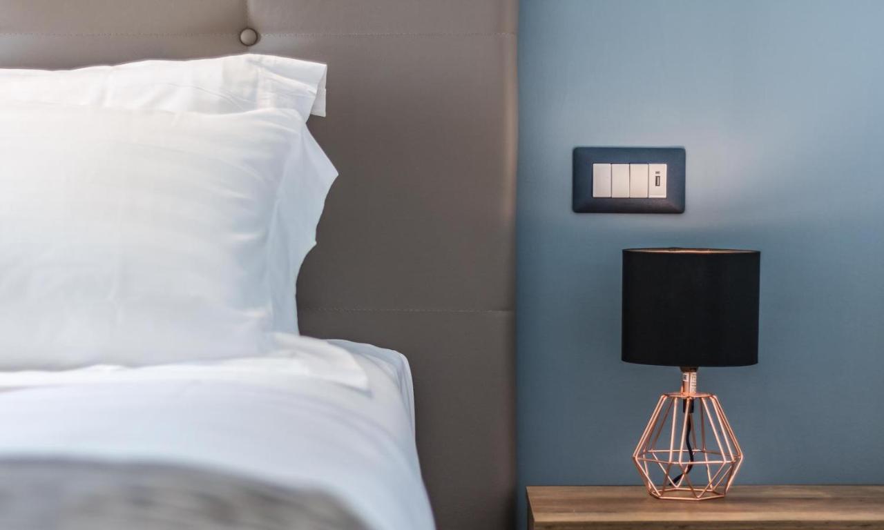 Otto Rooms & Photogallery โรม ภายนอก รูปภาพ